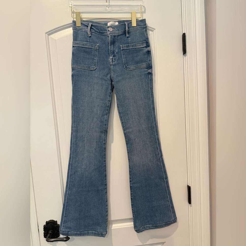 FRAME Flare Jeans